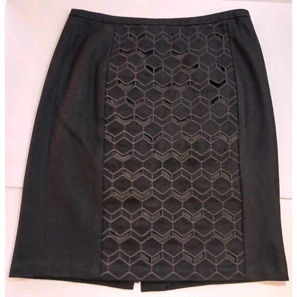 Ann Taylor Dresses & Skirts - Ann Taylor Pencil Skirt Women's Size 8 Black Cut Out Chevron Lined Wool Blend